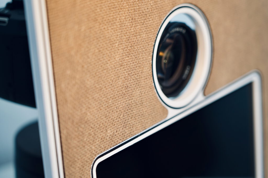 Fotobox V10 Front mit Holzoptik